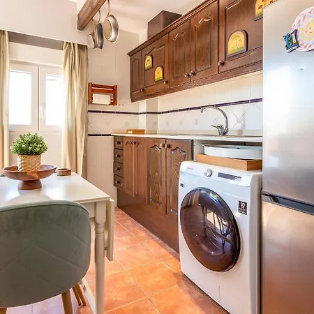 1 Bedroom Awesome In Torrevieja