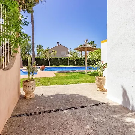 Apartamento 1 Bedroom Awesome In