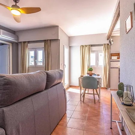 1 Bedroom Awesome In Torrevieja