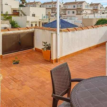 1 Bedroom Awesome In Daire Torrevieja